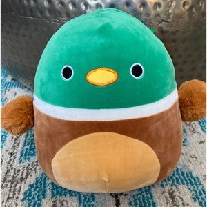 NWOT Squishmallows 8 inch Avery the Mallard Duck